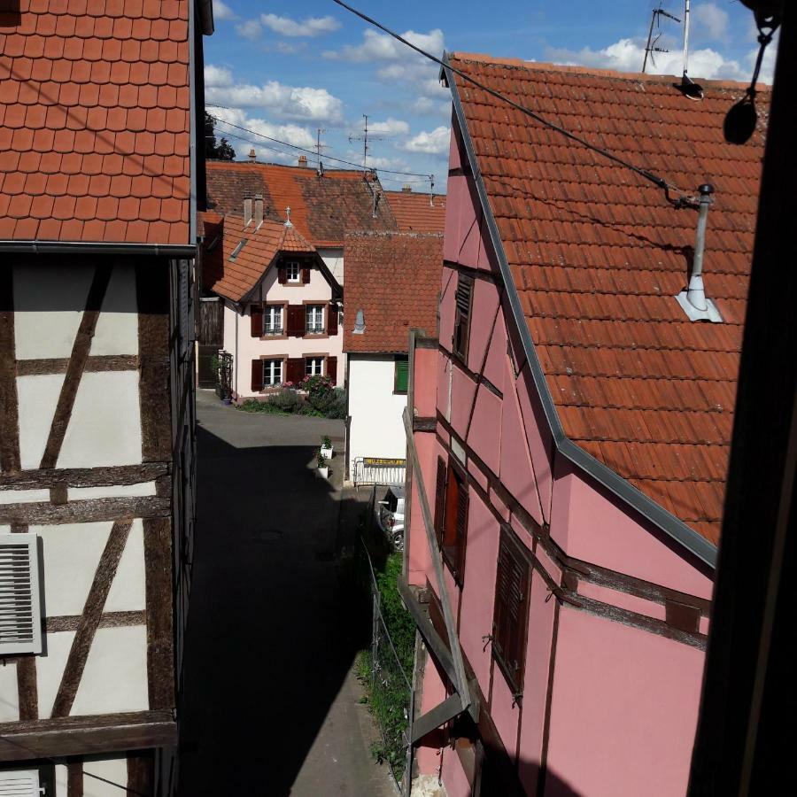 Comme Une Tour Dans Le Centre Historique Bouxwiller (Bas-Rhin) Exterior foto